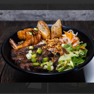 B1. House special (Bún Tôm Thit Nuong Cha Gio )